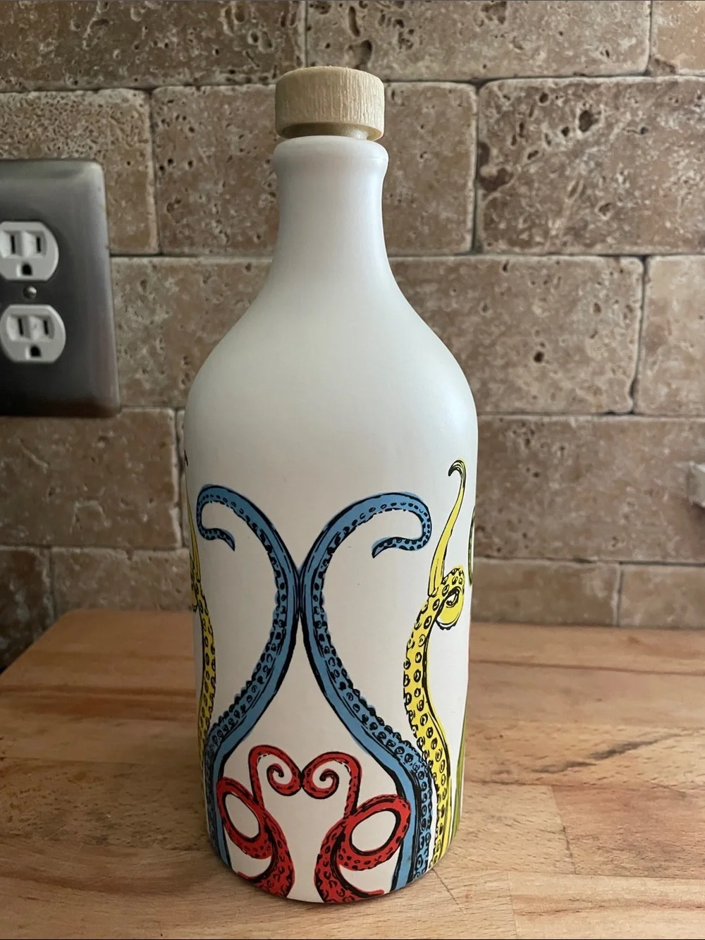 Frantoio Muraglia Tentacles Terracotta Olive Oil Bottle